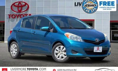 2012 Toyota Yaris LE Hatchback