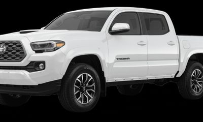 2022 Toyota Tacoma SR5