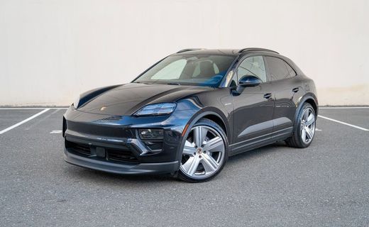 2025 Porsche Macan
