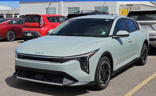 2025 Kia K4 EX