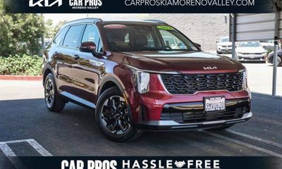 2024 Kia Sorento S