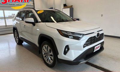 2025 Toyota RAV4 Limited