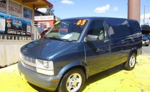 2002 Chevrolet Astro VAN LS