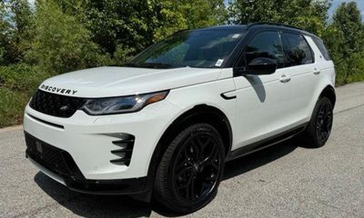 2026 Land Rover Discovery Sport Landmark