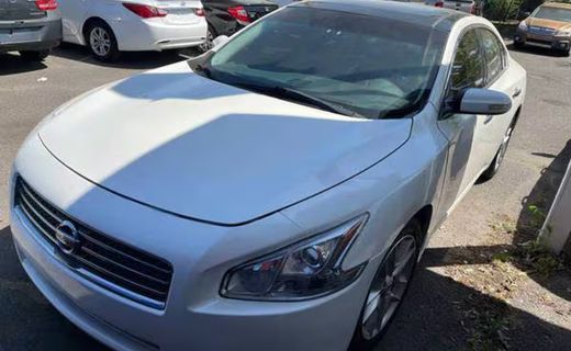 2010 Nissan Maxima