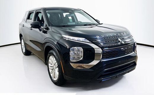 2023 Mitsubishi Outlander ES