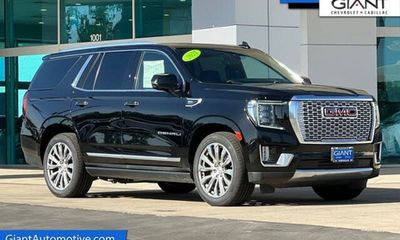 2022 GMC Yukon Denali