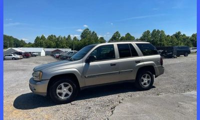 2002 Chevrolet Trailblazer XL