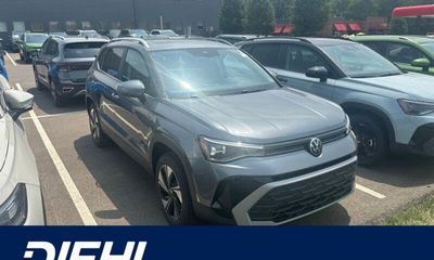 2026 Volkswagen Taos 4Motion SE