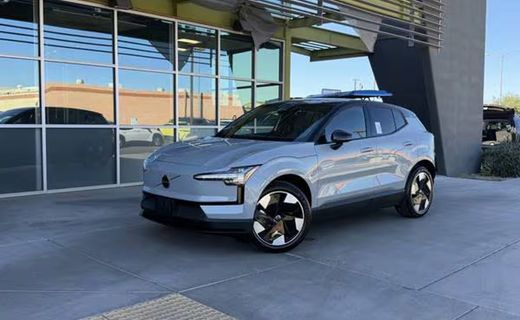 2025 Volvo EX30 Ultra