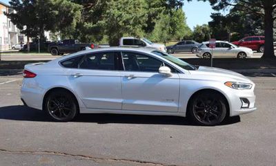 2019 Ford Fusion Titanium HEV
