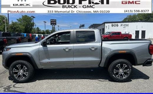 2023 GMC Canyon AT4