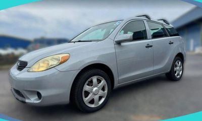 2005 Toyota Corolla Matrix Base