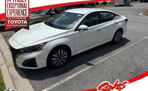 2023 Nissan Altima SV