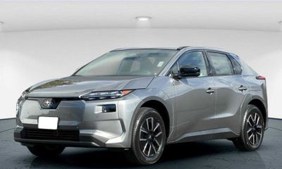 2026 Subaru Solterra Premium