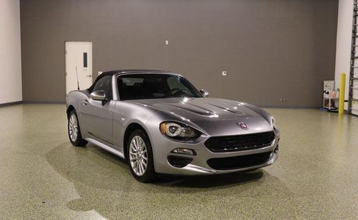 2017 Fiat 124 Spider Classica