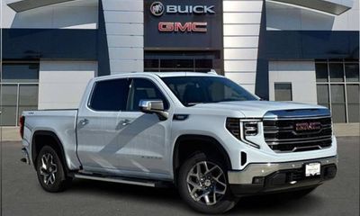 2026 GMC Sierra SLT