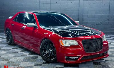 2013 Chrysler 300C Luxury Series