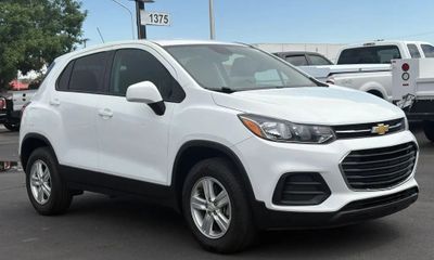 2022 Chevrolet Trax LS