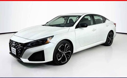 2024 Nissan Altima SR
