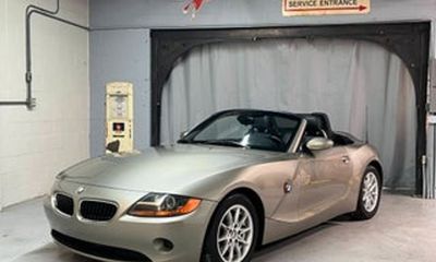 2004 BMW Z4 2 5I