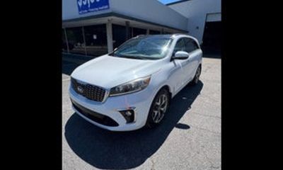 2019 Kia Sorento L LX S