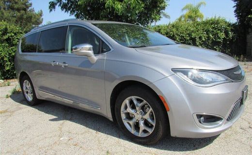 2018 Chrysler Pacifica Limited