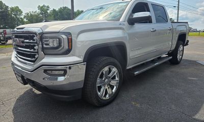 2018 GMC Sierra SLT