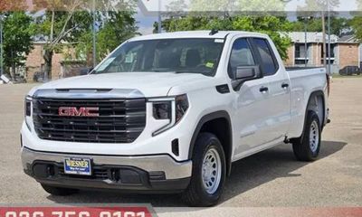 2026 GMC Sierra Pro