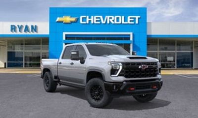 2026 Chevrolet Silverado HD Custom