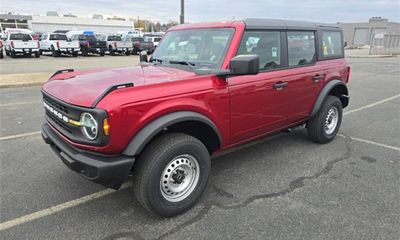 2025 Ford Bronco Base