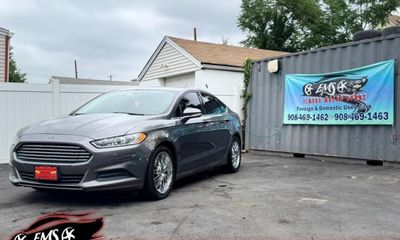 2013 Ford Fusion SE
