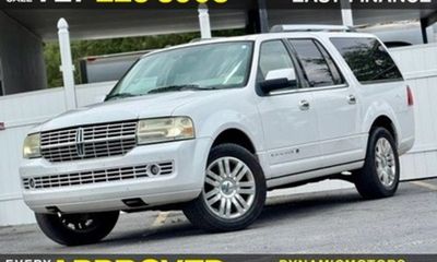 2013 Lincoln Navigator L