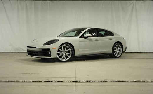 2026 Porsche Panamera