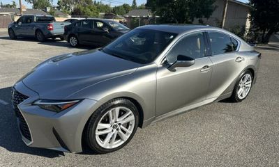 2021 Lexus IS 300 Base