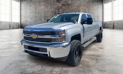 2017 Chevrolet Silverado LT