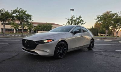 2024 Mazda MAZDA3 Select Sport Package