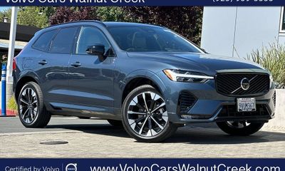 2026 Volvo XC60 Plus Dark