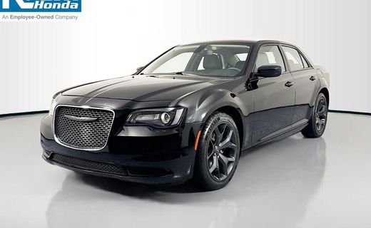 2021 Chrysler 300