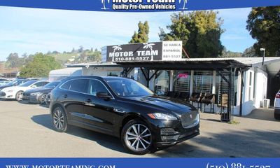 2018 Jaguar F-Pace Standard