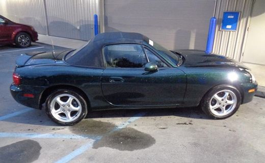 2002 Mazda MX-5