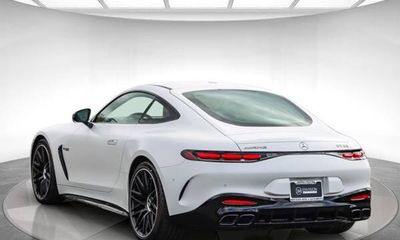 2025 Mercedes-Benz AMG GT GT63