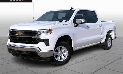 2026 Chevrolet Silverado LT