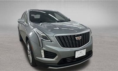 2026 Cadillac XT5 Luxury