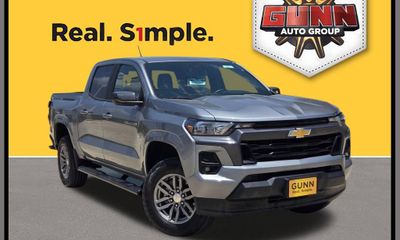 2023 Chevrolet Colorado LT