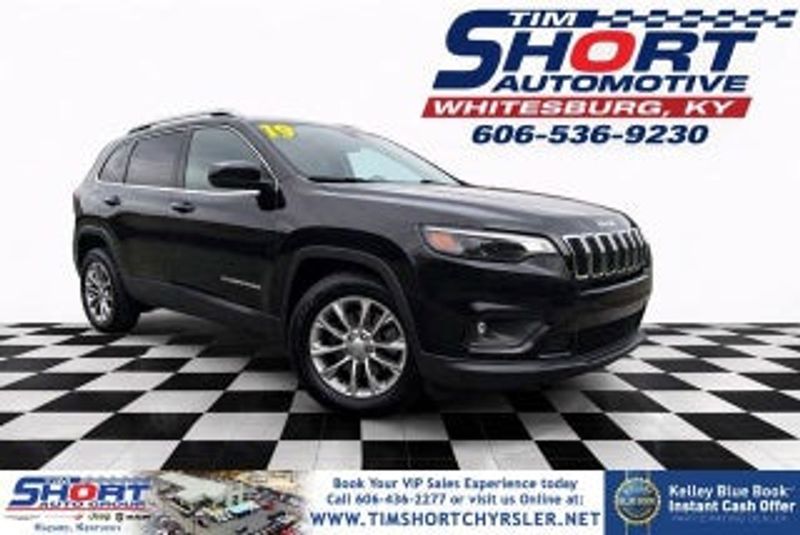 2019 Jeep Cherokee — a typically priced live listing