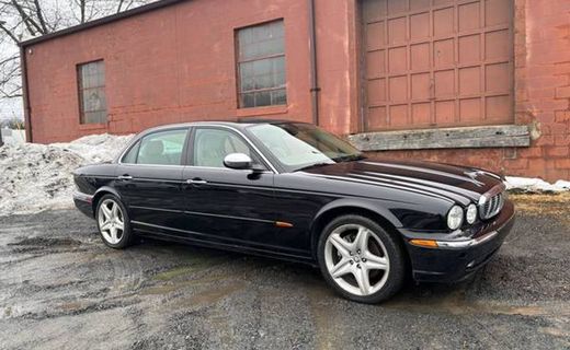 2005 Jaguar XJ VDP Super V8