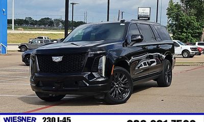 2025 Cadillac Escalade ESV Sport