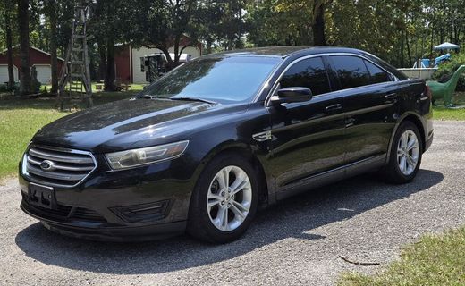 2015 Ford Taurus SEL
