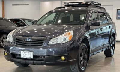 2012 Subaru Outback Premium 6CD HK